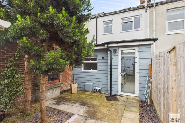 2 bed terraced house