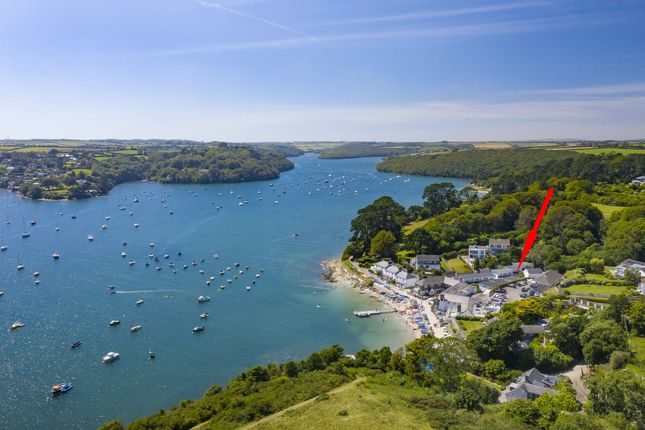 Mussels, Helford Passage, Falmouth... 1 bed flat for sale
