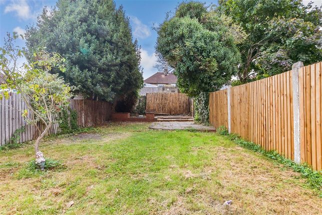 Old Tovil Road, Maidstone, Kent 3 bed semi