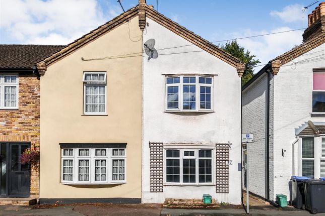 2 bedroom end of terrace house for sale