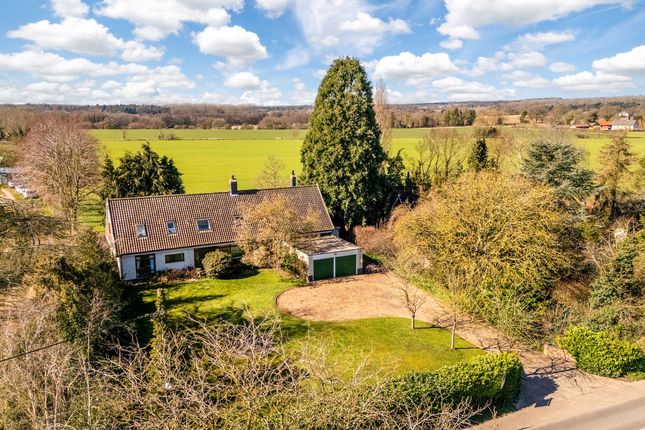 Hopton, Diss 5 bed chalet for sale