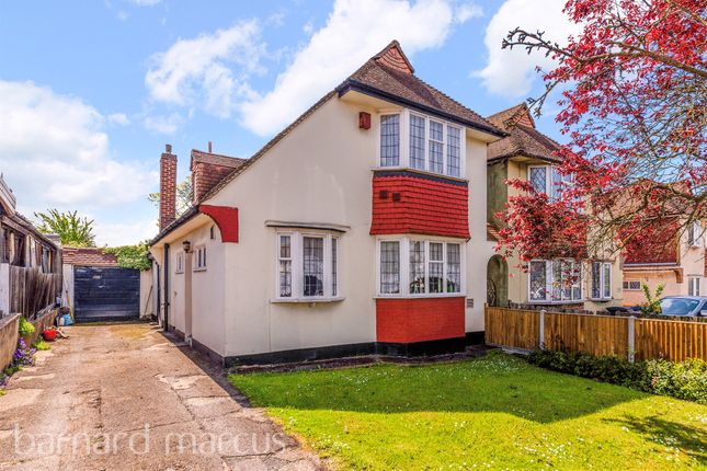 3 bedroom link detached house for sale