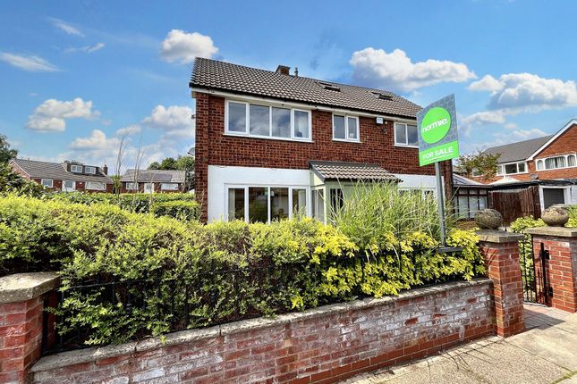 Sandown Road, Bury, BL9 4 bed semi
