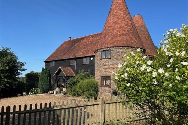 4 bed detached house