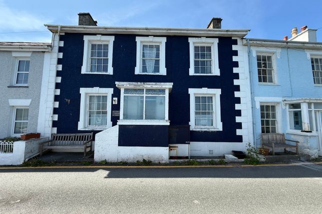 3 bedroom cottage for sale