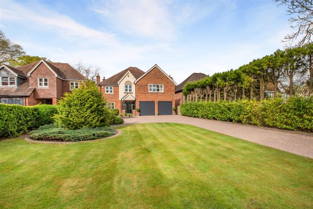6 bedroom detached house for sale