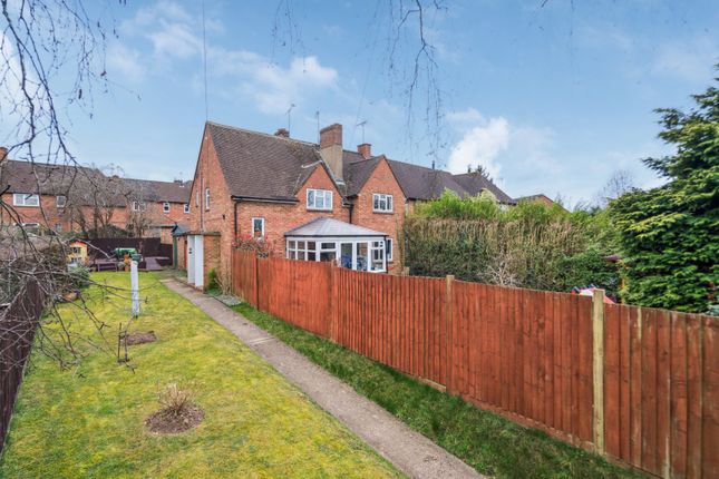 Hillside Close, Chalfont St. Peter... 2 bed apartment for sale