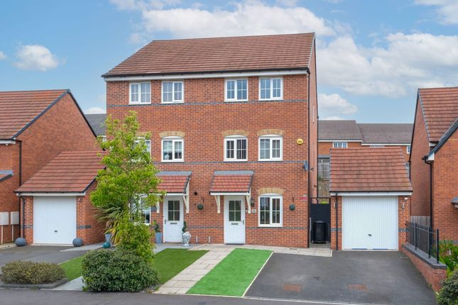 4 bedroom semi-detached house for sale