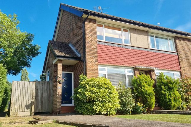Cedar Close, Hertfordshire 2 bed maisonette for sale