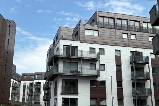 Advent 2/3, 1 Isaac Way, Ancoats 2 bed apartment for sale