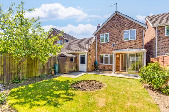 Wrights Orchard, Aston... 3 bed link detached house for sale