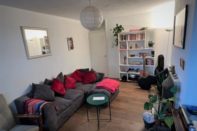 3 bed flat