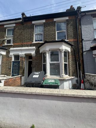 Siddons Road, Tottenham, London 4 bed detached house for sale
