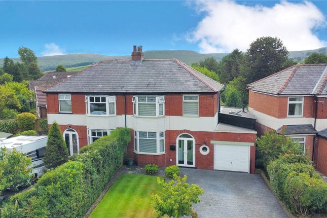 Jubilee Road, Haslingden, Rossendale... 3 bed semi