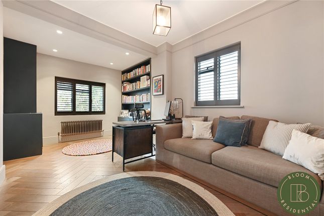 Robson Avenue, Willesden Green... 4 bed semi