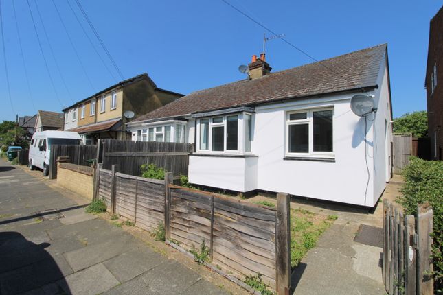 2 bedroom semi-detached bungalow for sale