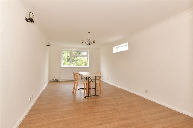 Gerrard Avenue, Rochester, Kent 3 bed detached bungalow for sale