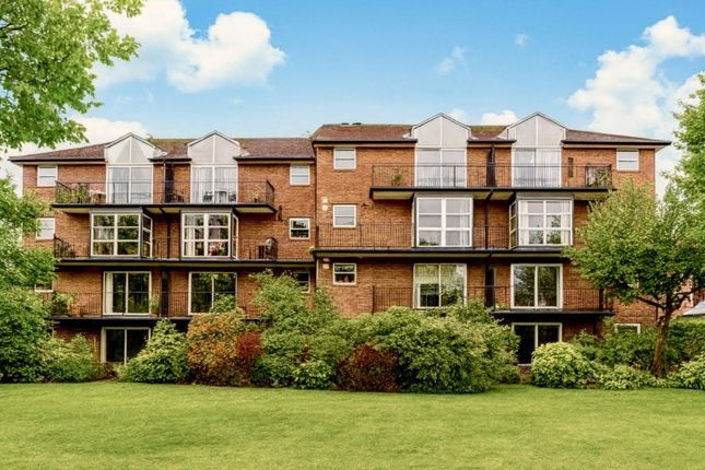 Paveley Drive, Morgans Walk, Battersea. 3 bed apartment for sale