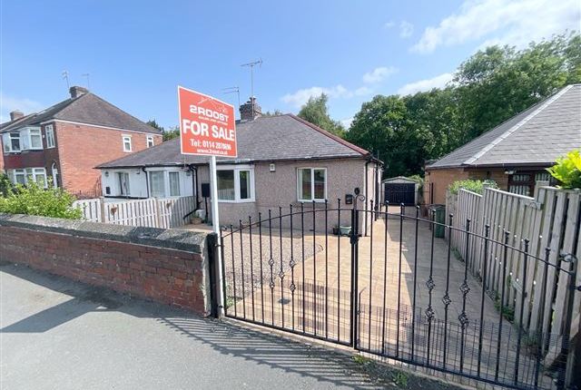 2 bedroom semi-detached bungalow for sale