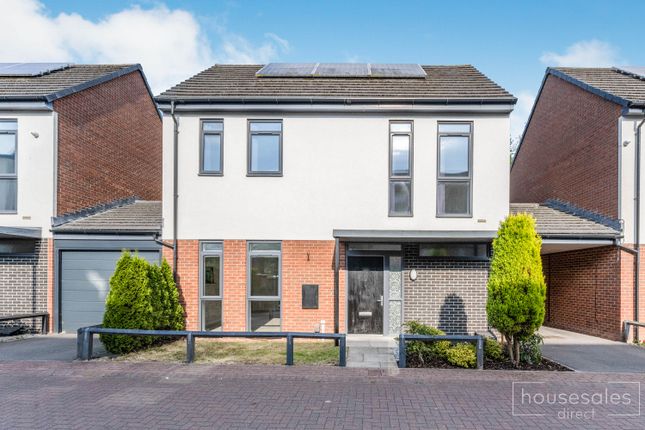 3 bed detached house