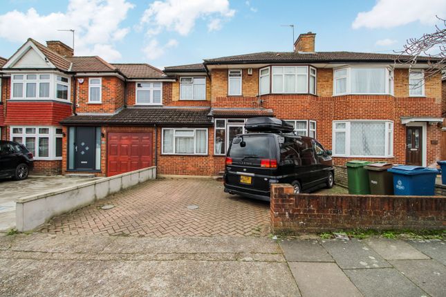 5 bedroom semi-detached house for sale