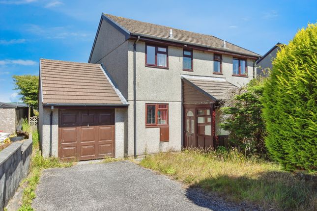 2 bedroom semi-detached house for sale