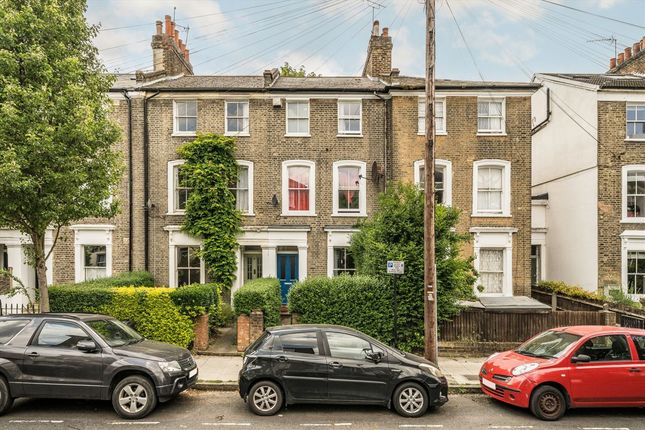 Horton Road, London E8 1 bed flat for sale