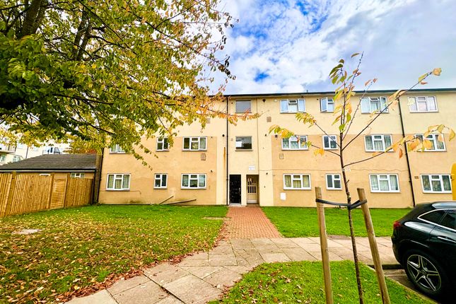 Haldane Road, Southall 2 bed apartment for sale