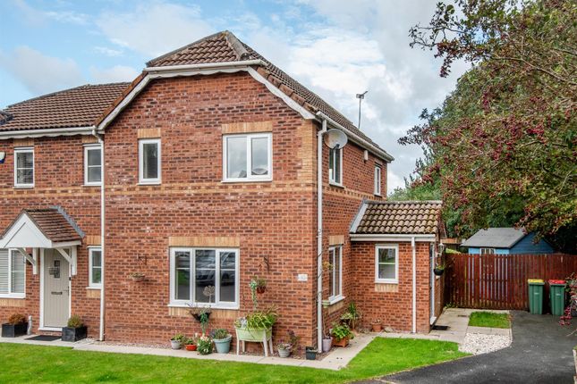 2 bedroom semi-detached house for sale