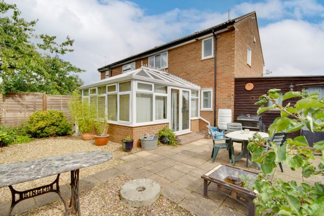 Stepping Stones, Hemingford Grey... 3 bed semi
