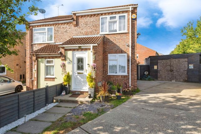 Washington Road, Harwich CO12 2 bed semi