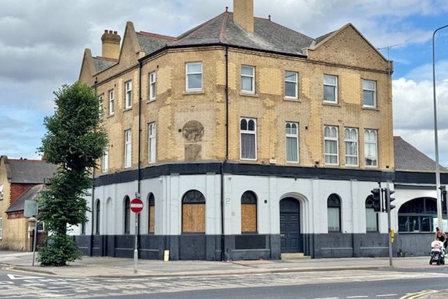 GRIMSBY ROAD, CLEETHORPES 1 bed flat for sale