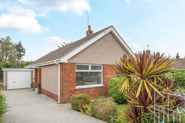 Moorland Avenue, Newton, Swansea 3 bed detached bungalow for sale