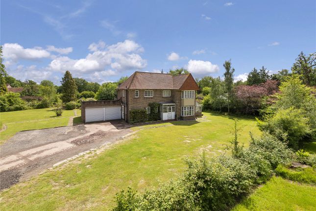 4 bed detached house