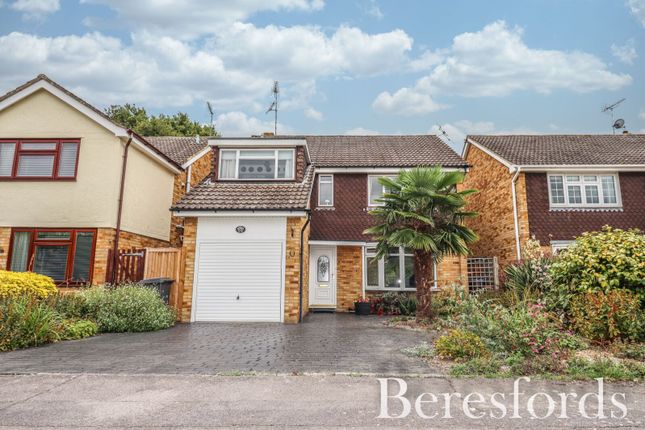 Bishops Court Gardens, Chelmsford, CM2 4 bed detached house for sale