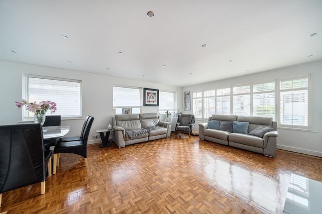 3 bed bungalow