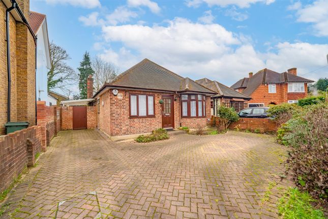 Hamilton Road, Uxbridge UB8 3 bed detached bungalow for sale