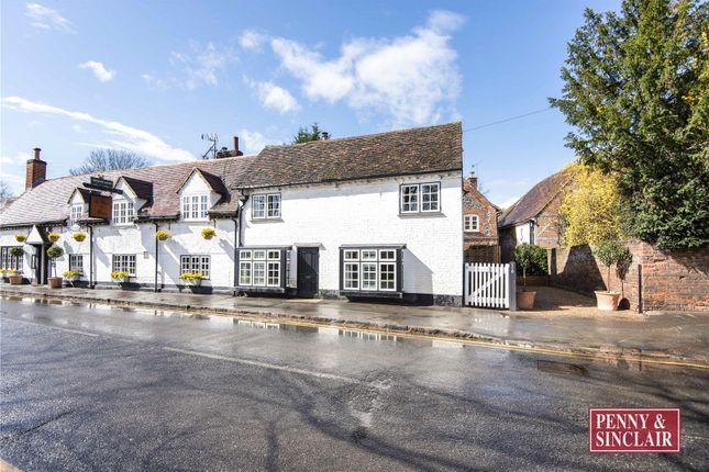 West Street, Marlow, SL7 2BP 3 bed semi
