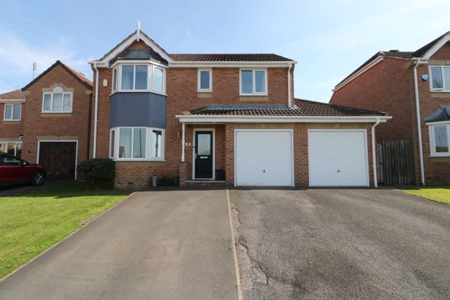 Richmond Park Avenue, Liversedge... 4 bed detached house for sale