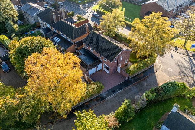 Monks Manor Drive, Lincolnshire LN2 4 bed detached house for sale