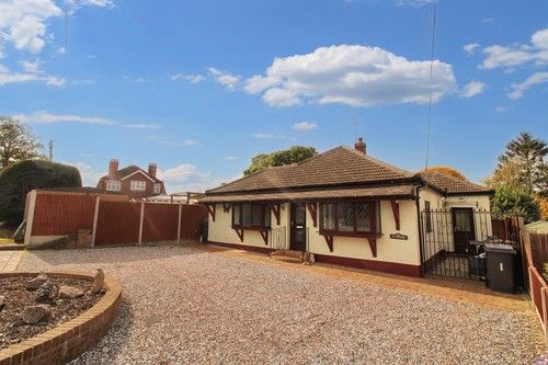 3 bedroom bungalow for sale