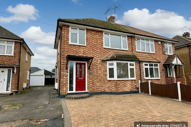 Stockwell Close, Billericay CM11 3 bed semi