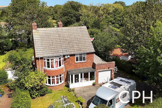 West End, Muston, Filey 3 bed detached house for sale