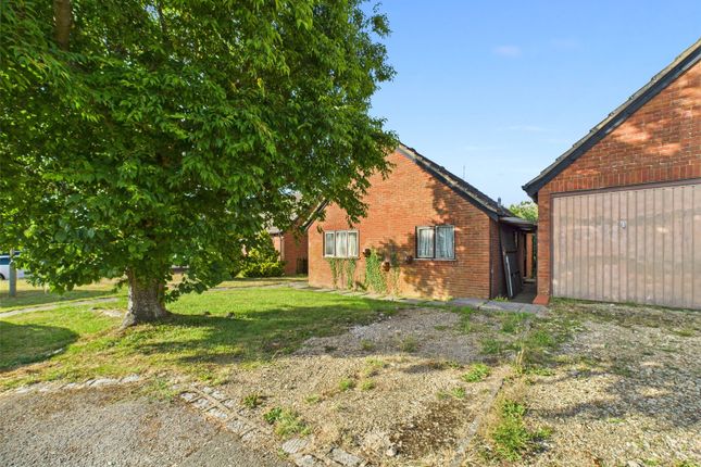 Orchard Way, Oxfordshire OX39 2 bed bungalow for sale