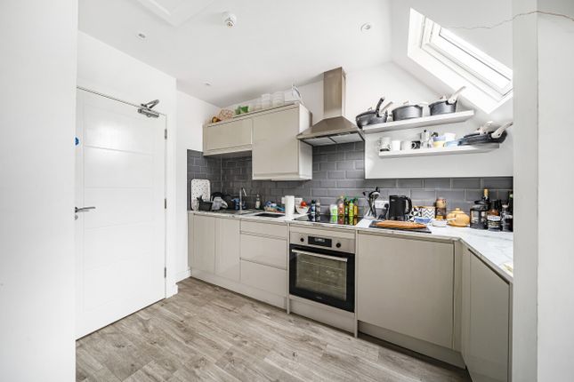 5 bedroom terraced house for sale