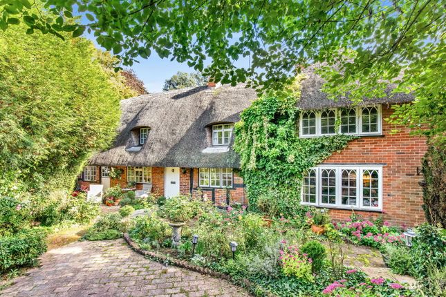 4 bedroom cottage for sale