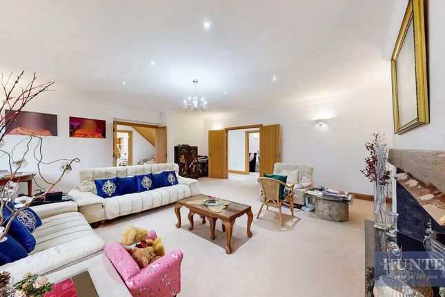 Chorleywood Road, Rickmansworth 8 bed detached house for sale