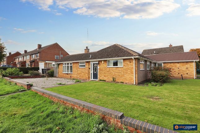 2 bedroom semi-detached bungalow for sale