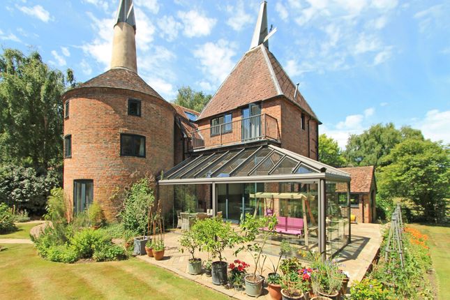 The Slade, Lamberhurst, TN3 5 bed character property for sale