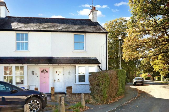 Pinewood Close, Gerrards Cross... 2 bed end of terrace house for sale